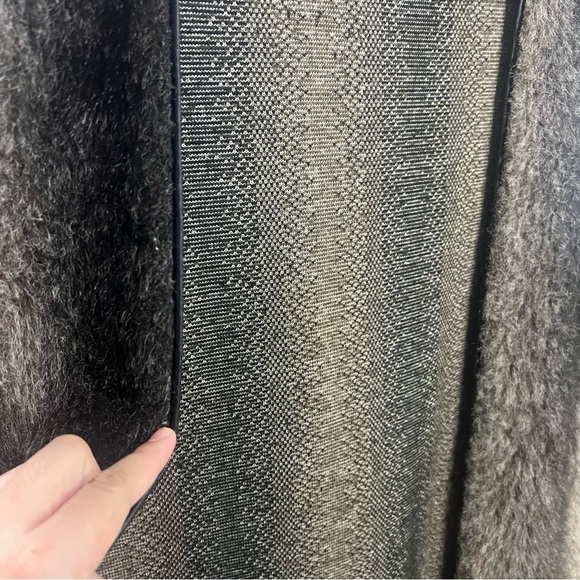 Vintage Black Gray Brown Faux Fur Vest One Size Plus Size Tall Chunky Open Vest - Picture 7 of 10